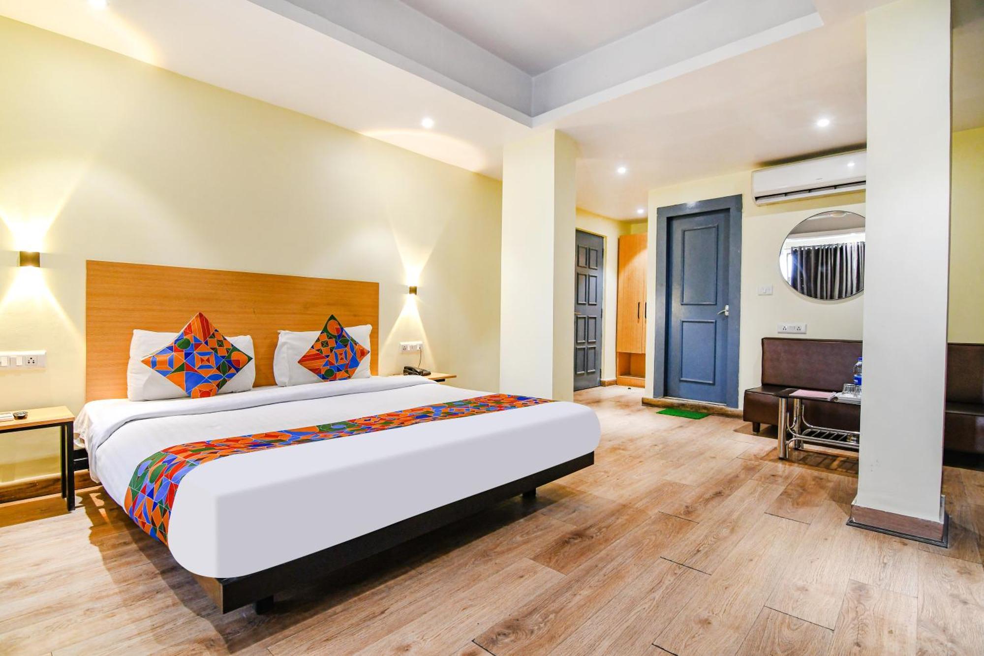 Super Townhouse Suncitel Near Kolkata Airport Ξενοδοχείο Dum Dum Εξωτερικό φωτογραφία