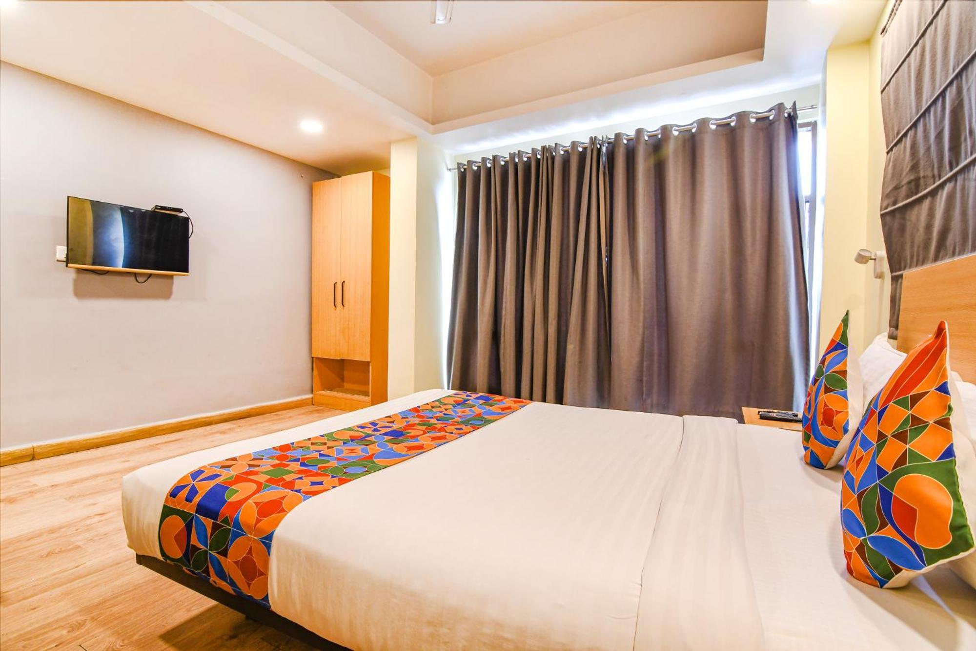 Super Townhouse Suncitel Near Kolkata Airport Ξενοδοχείο Dum Dum Εξωτερικό φωτογραφία