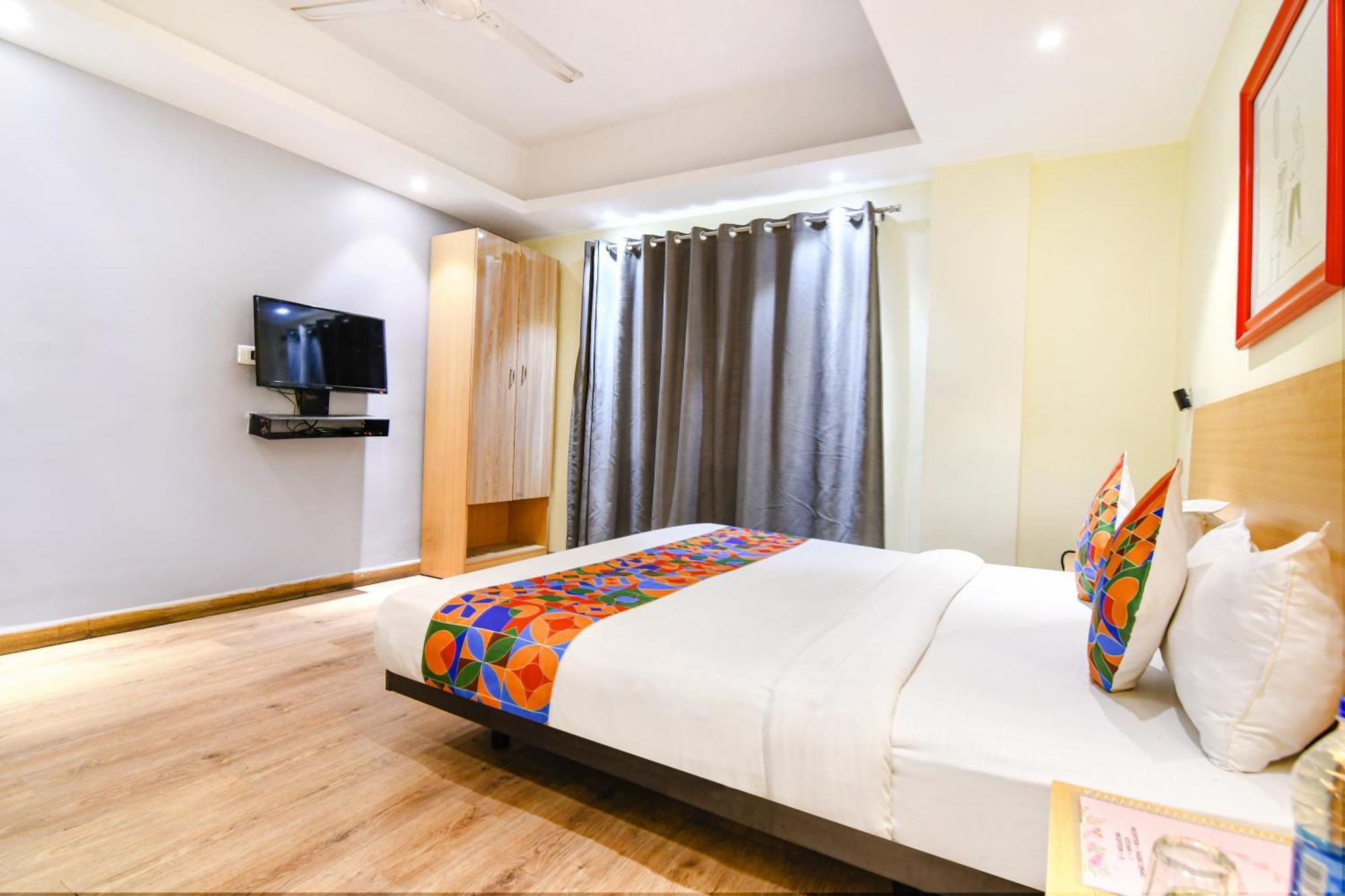 Super Townhouse Suncitel Near Kolkata Airport Ξενοδοχείο Dum Dum Εξωτερικό φωτογραφία